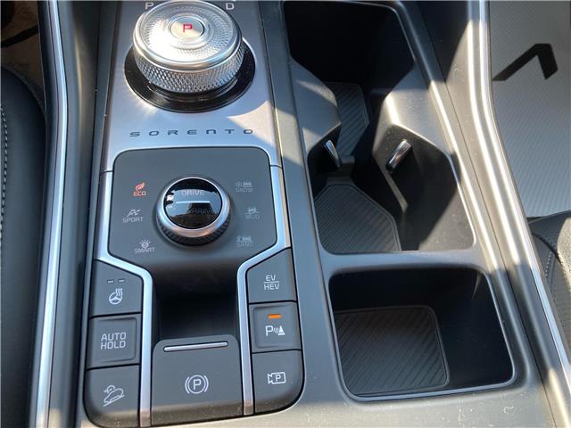 2025 Kia Sorento Plug-In Hybrid EX (Stk: SR25042) in Cold Lake - Image 12 of 15