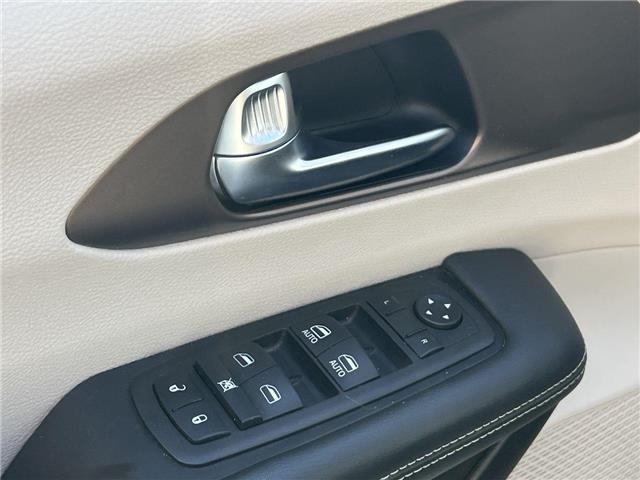 2023 Chrysler Grand Caravan SXT (Stk: 25476) in Sudbury - Image 5 of 17