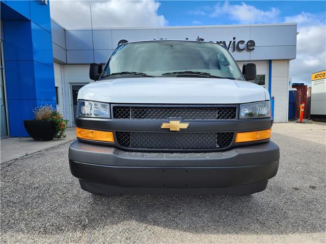2025 Chevrolet Express 2500 Work Van (Stk: 31263) in The Pas - Image 2 of 15