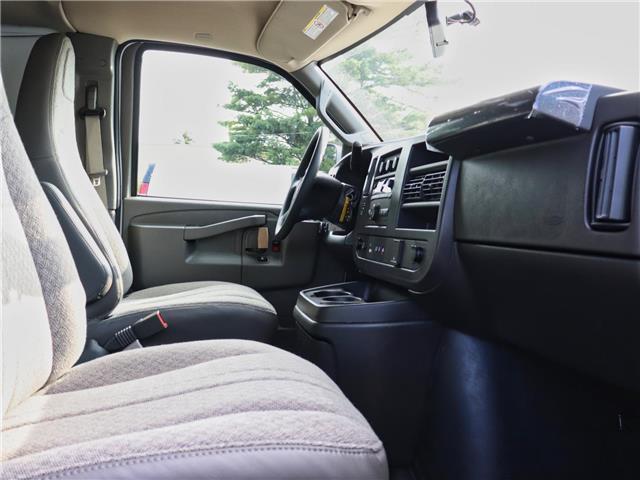 2025 GMC Savana 2500 Work Van (Stk: 25SAV19) in Virgil - Image 15 of 23