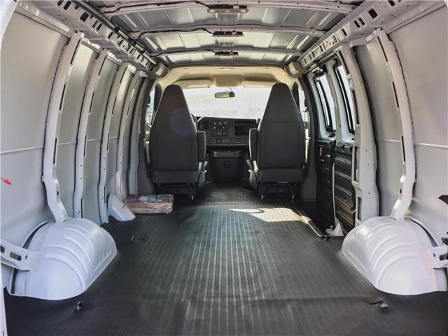 2025 GMC Savana 2500 Work Van (Stk: 25SAV19) in Virgil - Image 17 of 23