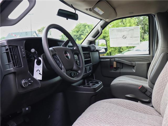 2025 GMC Savana 2500 Work Van (Stk: 25SAV27) in Virgil - Image 9 of 23