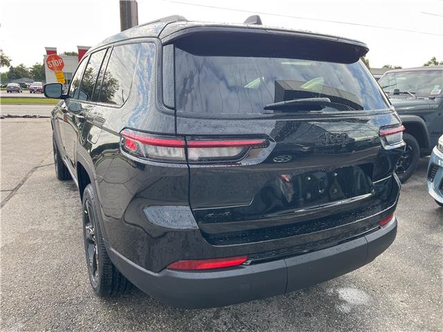 2025 Jeep Grand Cherokee L Laredo (Stk: 25-406) in Sarnia - Image 3 of 22