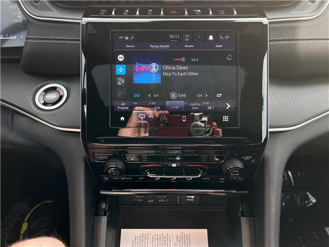 2025 Jeep Grand Cherokee L Laredo (Stk: 25-406) in Sarnia - Image 14 of 22