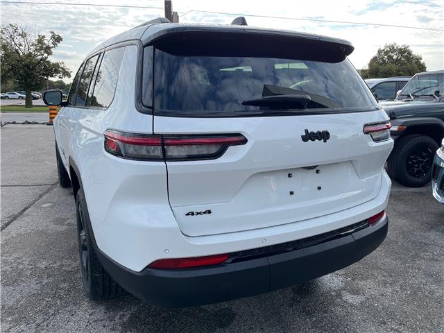 2025 Jeep Grand Cherokee L Laredo (Stk: 25-408) in Sarnia - Image 3 of 21