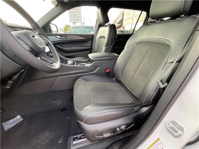 2025 Jeep Grand Cherokee L Laredo (Stk: 25-408) in Sarnia - Image 7 of 21