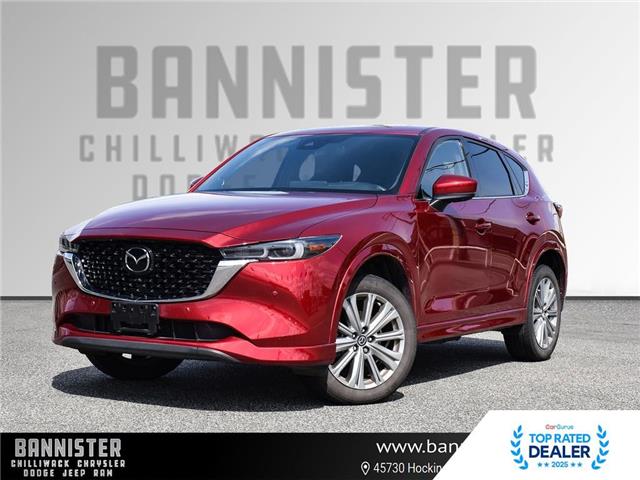 2023 Mazda CX-5 Signature (Stk: 30U19886) in Chilliwack - Image 1 of 29