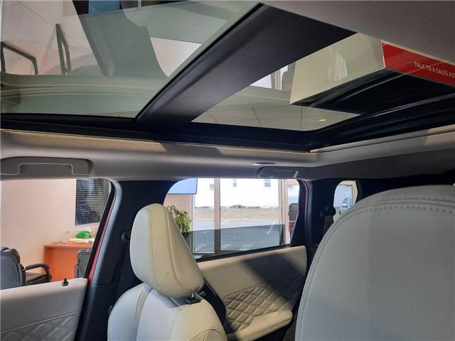 2025 Mitsubishi Outlander PHEV SEL (Stk: M713) in Cornwall - Image 11 of 12