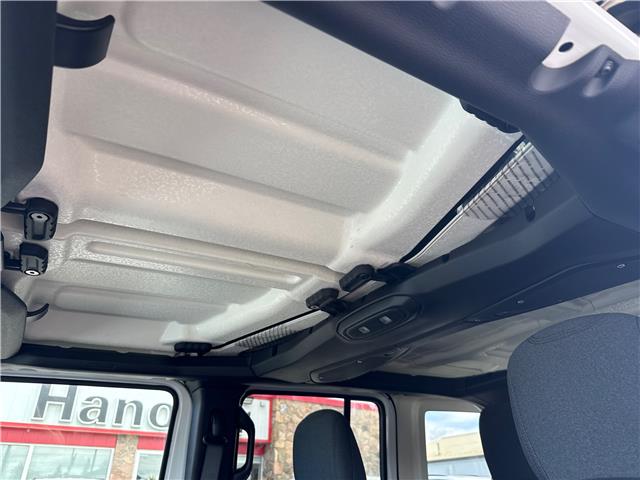 2025 Jeep Wrangler Sahara (Stk: 25-135) in Hanover - Image 14 of 21
