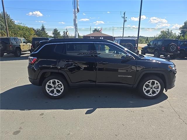 2025 Jeep Compass North (Stk: S211) in Miramichi - Image 6 of 13