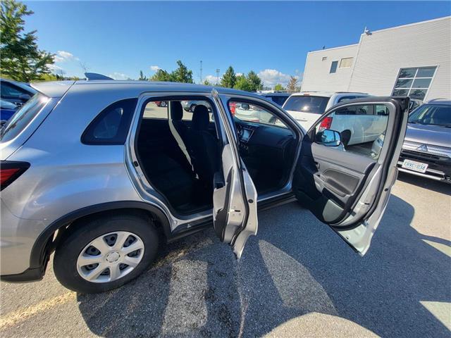 2023 Mitsubishi RVR ES (Stk: 00822) in Barrie - Image 21 of 28