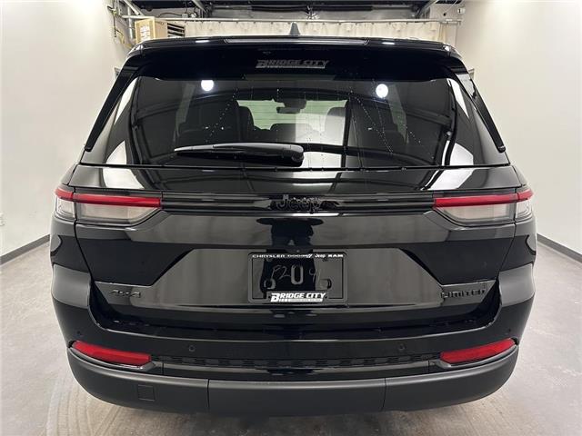 2025 Jeep Grand Cherokee Limited (Stk: 37365) in Lethbridge - Image 5 of 28