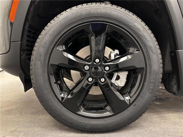 2025 Jeep Grand Cherokee Limited (Stk: 37365) in Lethbridge - Image 11 of 28