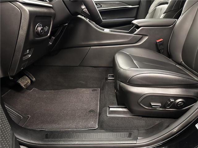 2025 Jeep Grand Cherokee Limited (Stk: 37365) in Lethbridge - Image 14 of 28