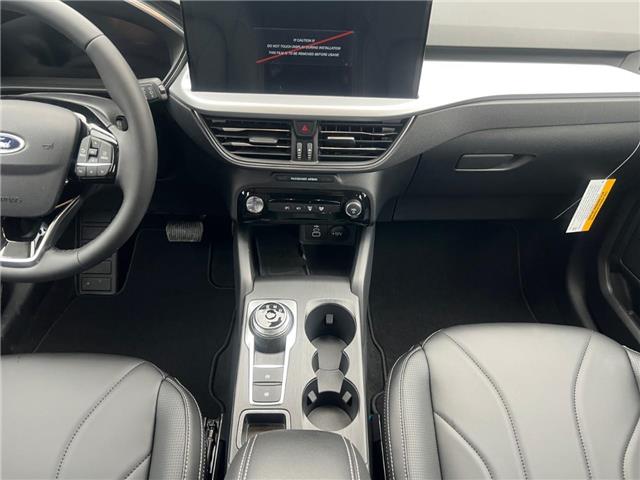 2025 Ford Escape PHEV (Stk: 15132) in Golden - Image 12 of 17