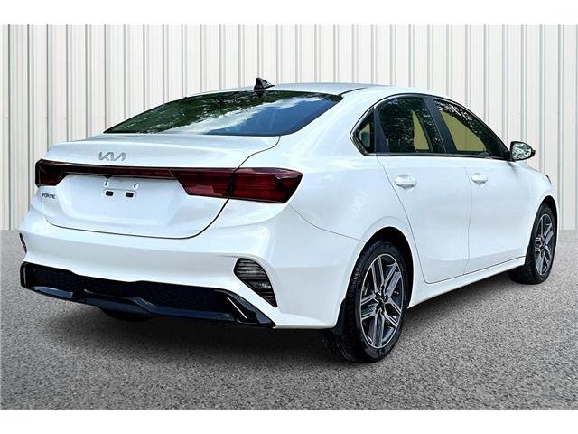 2024 Kia Forte EX+ (Stk: BI14034) in Cranbrook - Image 2 of 30