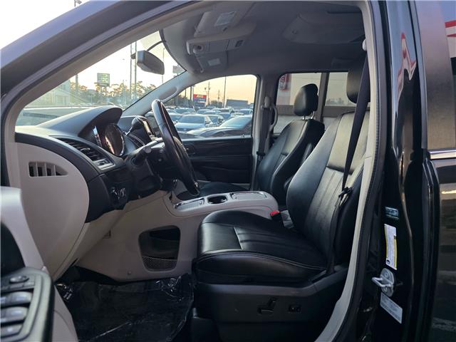 2017 Dodge Grand Caravan Crew (Stk: 2508432) in Waterloo - Image 11 of 27 2017 Dodge Grand Caravan Crew (Stk: 2508432) in Waterloo - Image 11 of 27