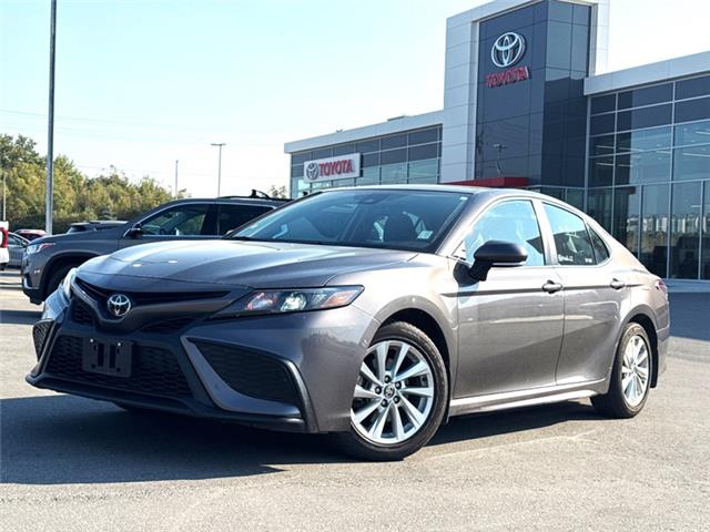 2023 Toyota Camry SE (Stk: U181793K) in Cranbrook - Image 1 of 17