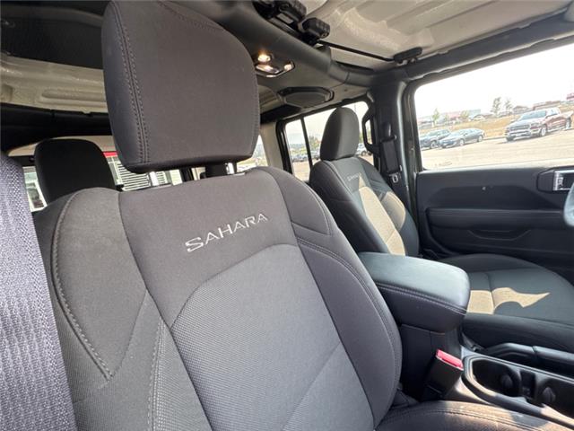 2023 Jeep Wrangler Sahara (Stk: W626563K) in Cranbrook - Image 12 of 17