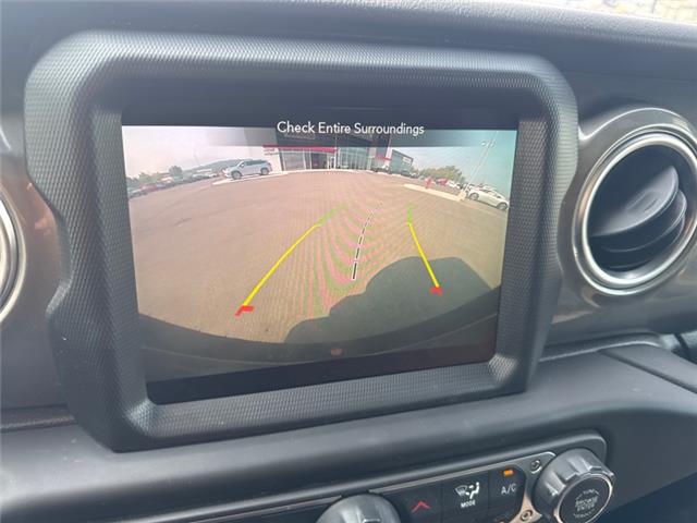 2023 Jeep Wrangler Sahara (Stk: W626563K) in Cranbrook - Image 15 of 17