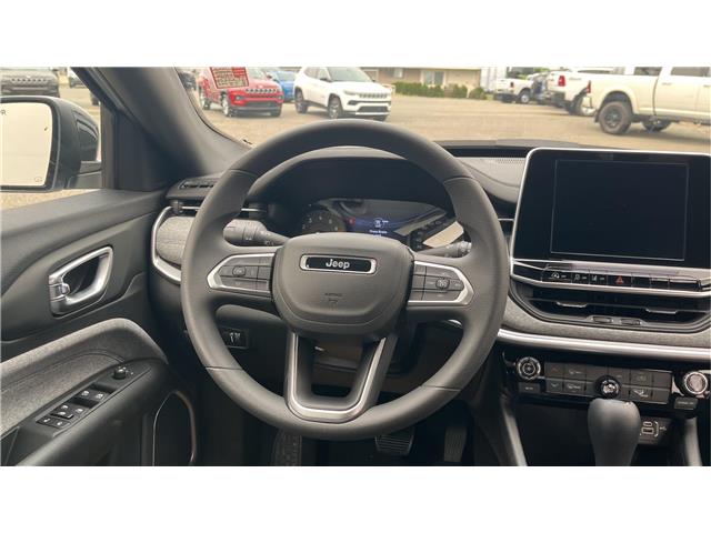 2025 Jeep Compass Sport (Stk: TS138) in Kamloops - Image 13 of 25