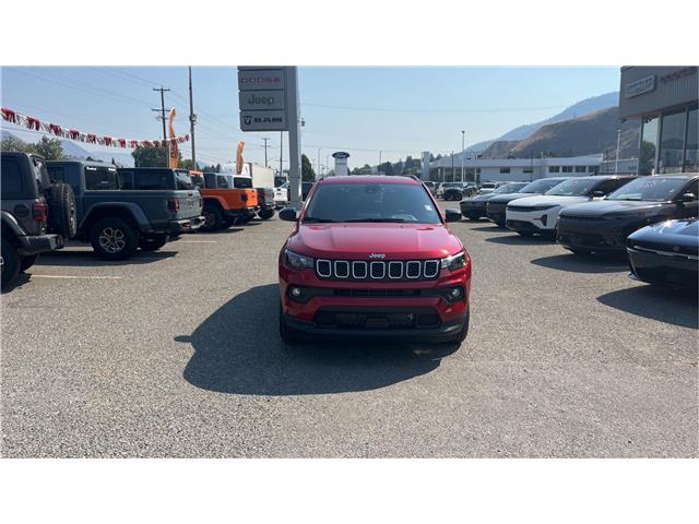 2025 Jeep Compass North (Stk: TS140) in Kamloops - Image 2 of 22