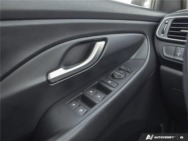 2019 Hyundai Elantra GT Preferred (Stk: 121688) in London - Image 17 of 26 2019 Hyundai Elantra GT Preferred (Stk: 121688) in London - Image 17 of 26