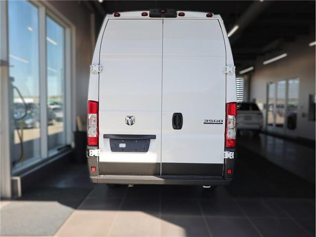 2025 RAM ProMaster 3500 Base (Stk: 25T244) in Calgary - Image 7 of 15