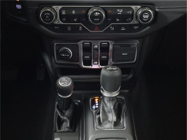 2025 Jeep Wrangler Sahara (Stk: 25J165) in Calgary - Image 13 of 20