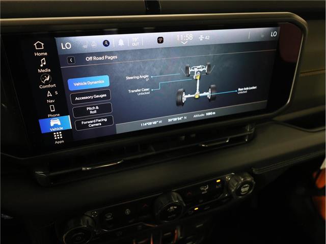 2025 Jeep Gladiator Mojave (Stk: 25J178) in Calgary - Image 14 of 18 2025 Jeep Gladiator Mojave (Stk: 25J178) in Calgary - Image 14 of 18