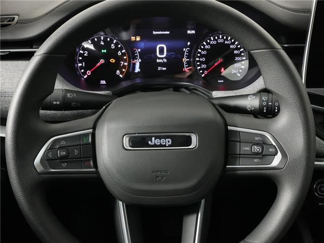 2025 Jeep Compass Sport (Stk: 25J204) in Calgary - Image 13 of 18