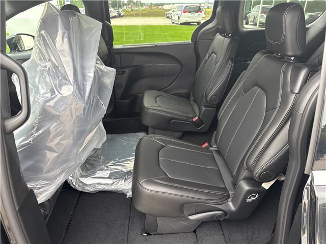 2025 Chrysler Grand Caravan SXT (Stk: 25033) in Meaford - Image 10 of 12
