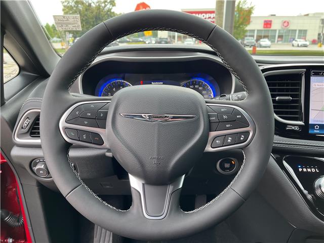 2026 Chrysler Pacifica Select (Stk: 26-118) in Sarnia - Image 12 of 26