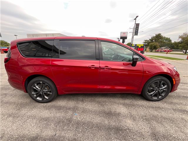 2026 Chrysler Pacifica Select (Stk: 26-118) in Sarnia - Image 5 of 26