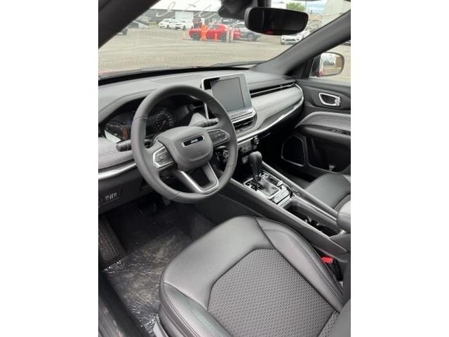2025 Jeep Compass North in Matane - Image 6 of 6 2025 Jeep Compass North in Matane - Image 6 of 6