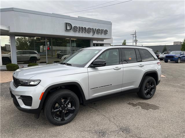 2025 Jeep Grand Cherokee Laredo (Stk: 25130) in Simcoe - Image 1 of 21