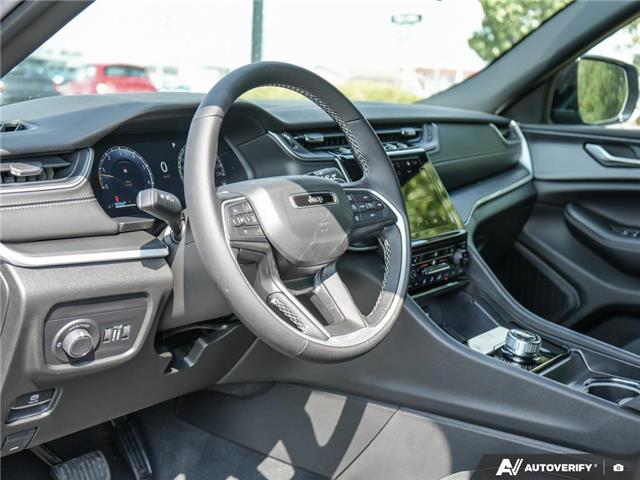 2025 Jeep Grand Cherokee L Laredo (Stk: S2190) in Welland - Image 9 of 29