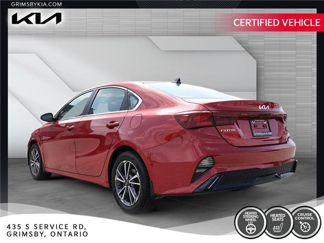 2022 Kia Forte EX | HEATED STEERING | HEATED SEATS | GREAT KM (Stk: U3140) in Grimsby - Image 3 of 17