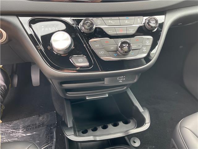 2026 Chrysler Grand Caravan SXT (Stk: 26-101) in Sarnia - Image 16 of 19