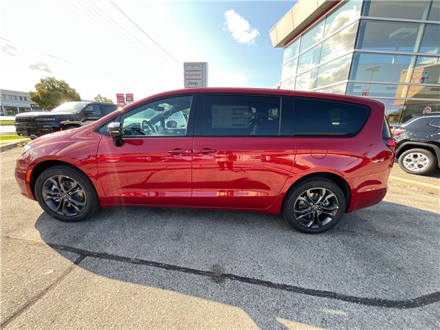 2026 Chrysler Pacifica Select (Stk: 26-116) in Sarnia - Image 2 of 23