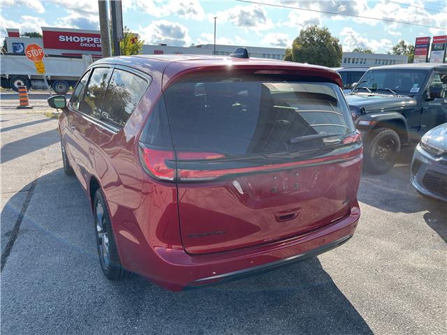 2026 Chrysler Pacifica Select (Stk: 26-116) in Sarnia - Image 3 of 23