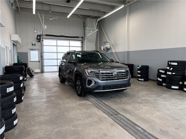 2024 Volkswagen Atlas 2.0 TSI Comfortline (Stk: 25119A) in Prince Albert - Image 3 of 13