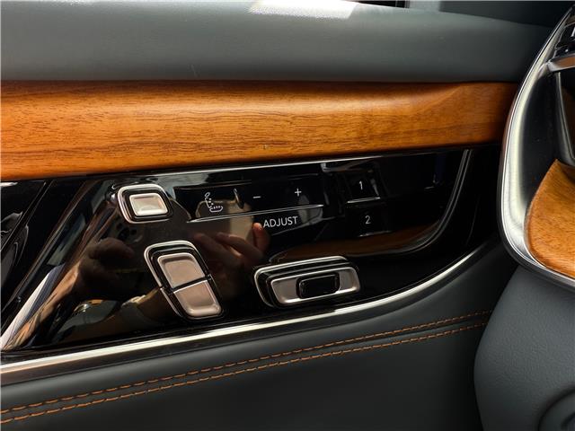 2022 Jeep Grand Wagoneer Series III (Stk: 5B018A) in Blenheim - Image 13 of 14