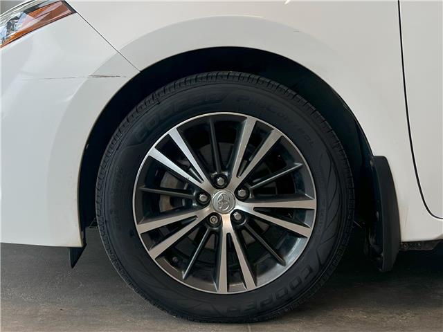 2017 Toyota Corolla  (Stk: V3189) in Prince Albert - Image 4 of 14