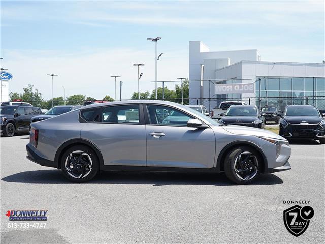 2025 Kia K4 EX (Stk: KZ516) in Kanata - Image 2 of 24