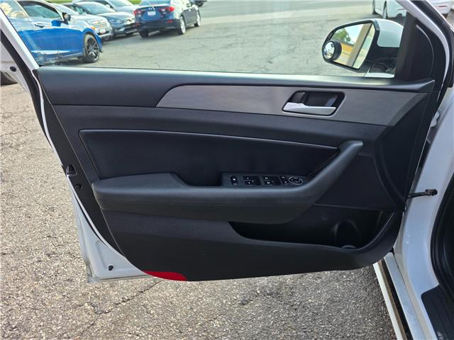 2018 Hyundai Sonata 2.4 Sport (Stk: 2509476) in Waterloo - Image 10 of 24