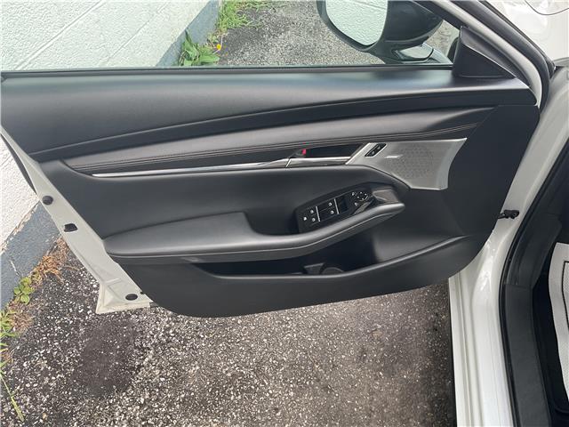 2024 Mazda Mazda3 GT w/Turbo (Stk: 251165) in Kingston - Image 10 of 15