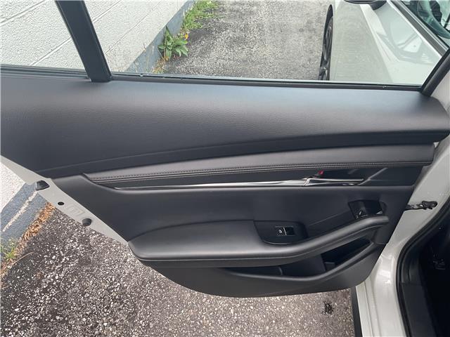 2024 Mazda Mazda3 GT w/Turbo (Stk: 251165) in Kingston - Image 12 of 15