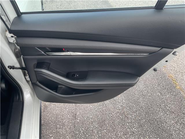 2024 Mazda Mazda3 GT w/Turbo (Stk: 251165) in Kingston - Image 13 of 15