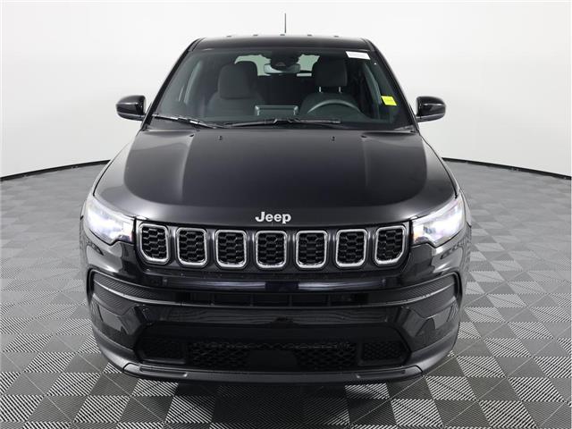 2025 Jeep Compass Sport (Stk: 25J201) in Calgary - Image 2 of 17 2025 Jeep Compass Sport (Stk: 25J201) in Calgary - Image 2 of 17